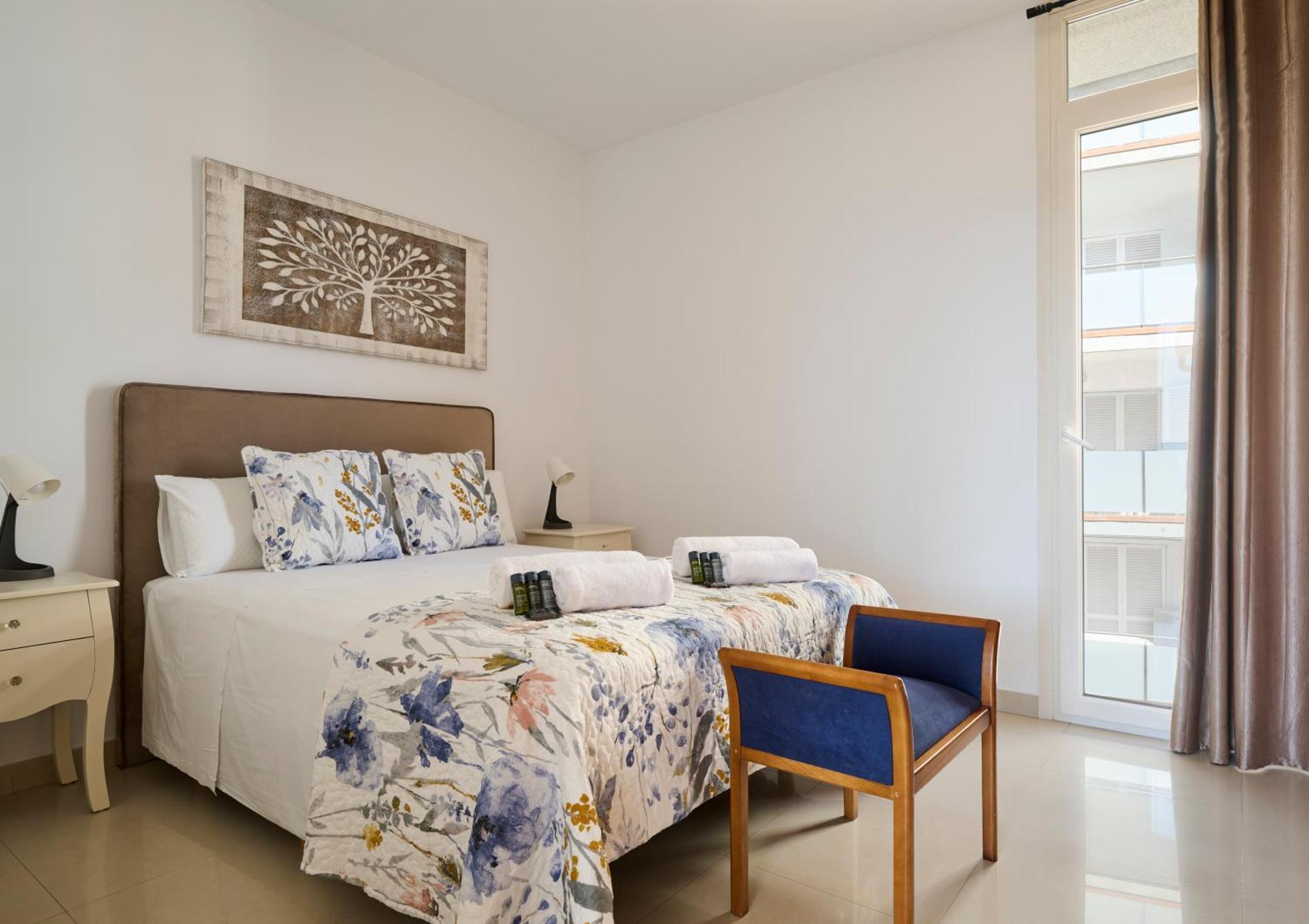 Apartaments Superiors Mtb Only Couples Lloret de Mar Esterno foto