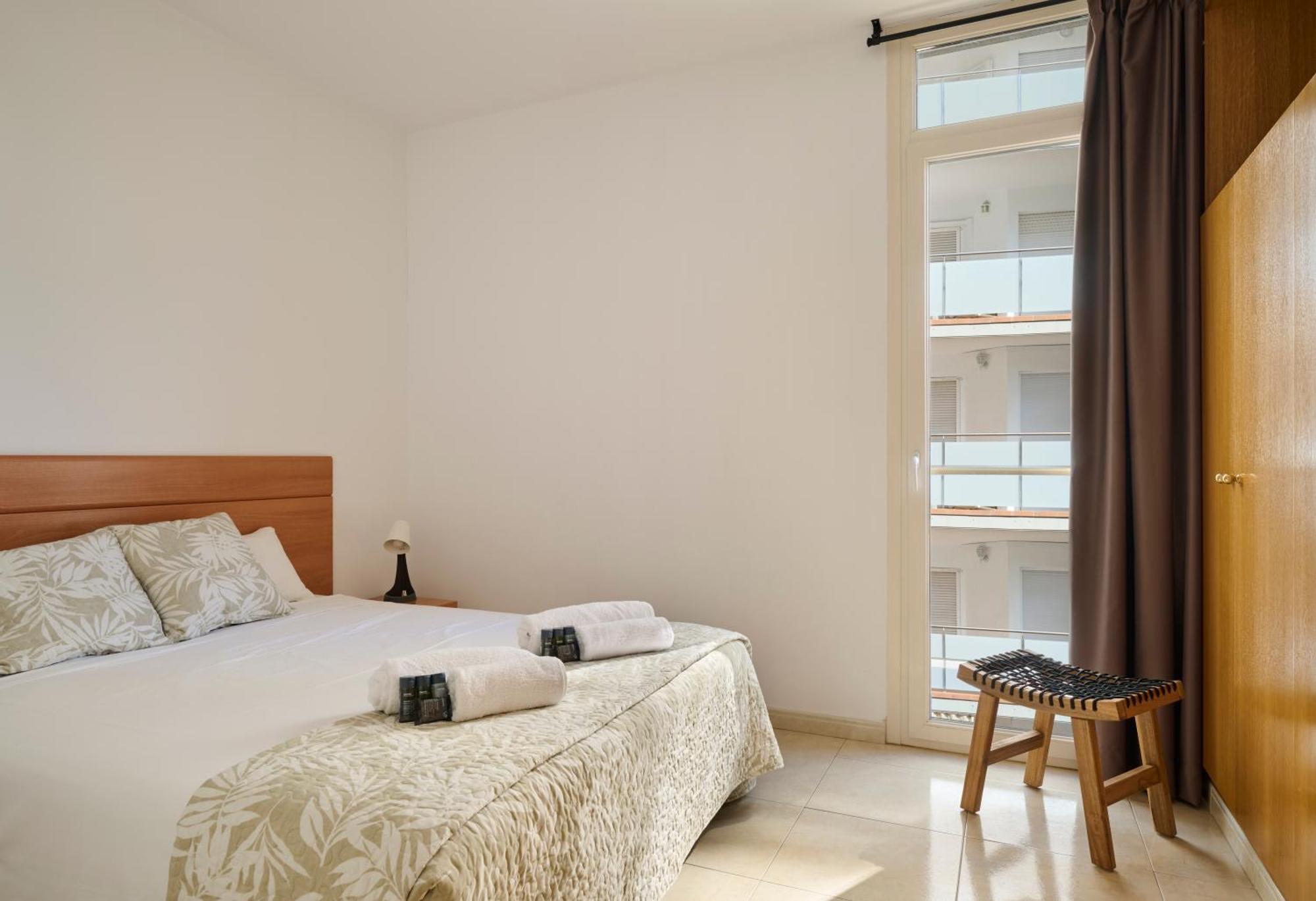 Apartaments Superiors Mtb Only Couples Lloret de Mar Esterno foto