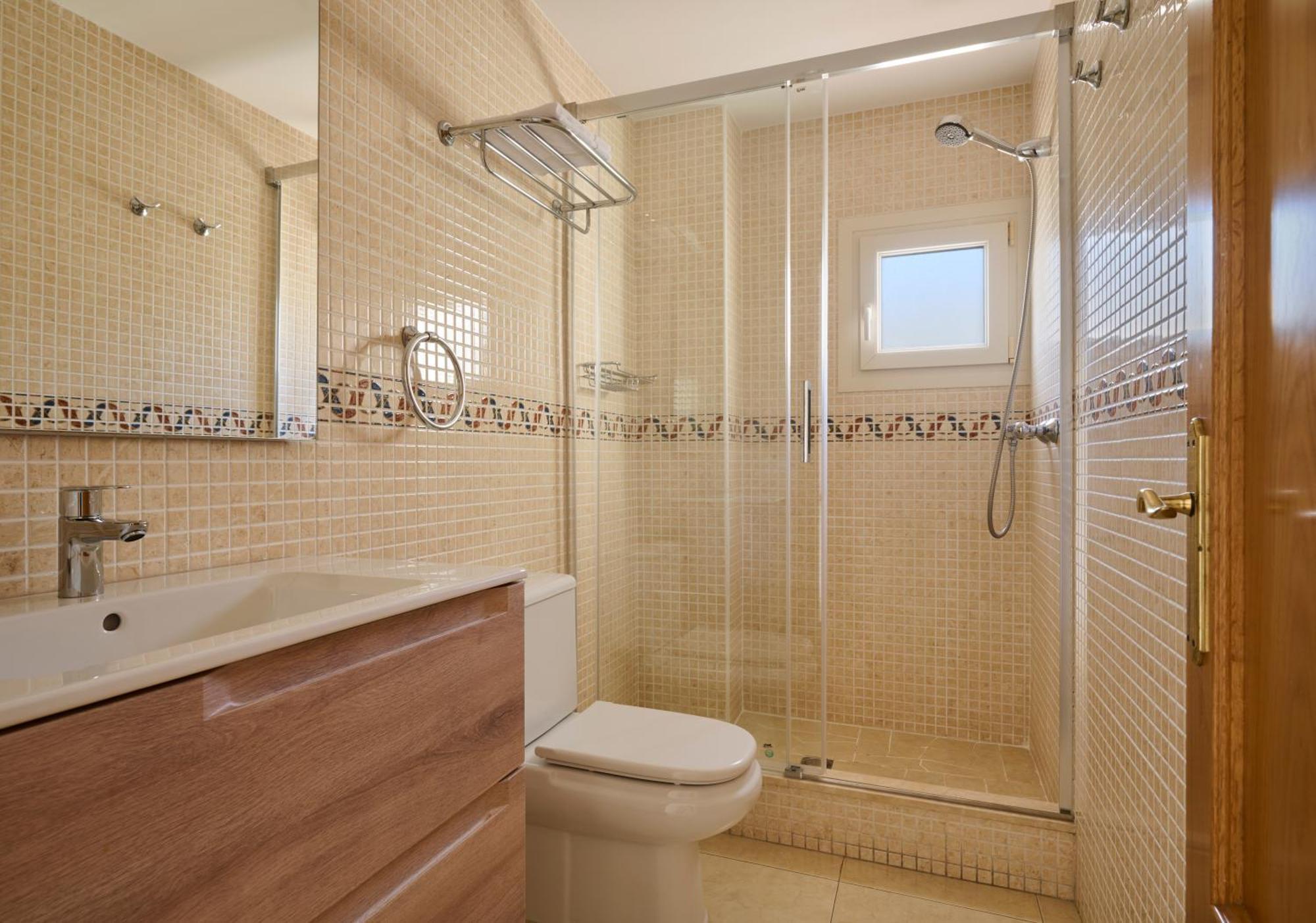 Apartaments Superiors Mtb Only Couples Lloret de Mar Esterno foto