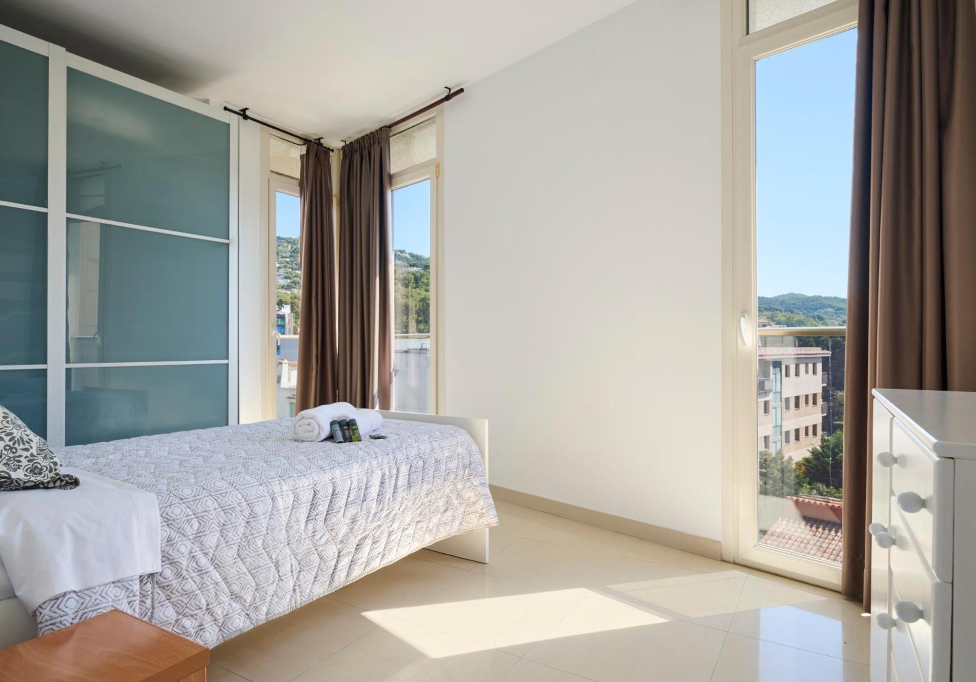 Apartaments Superiors Mtb Only Couples Lloret de Mar Esterno foto