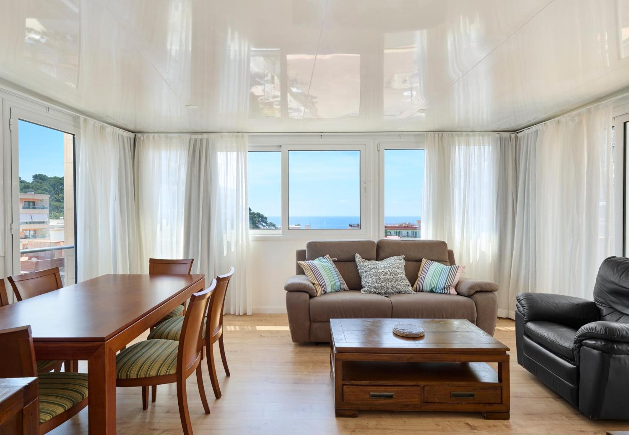 Apartaments Superiors Mtb Only Couples Lloret de Mar Esterno foto