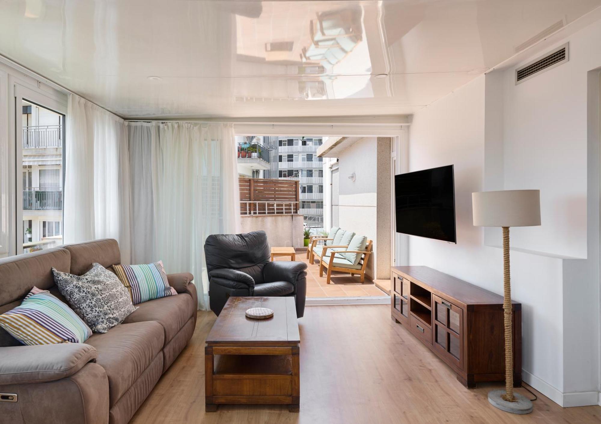 Apartaments Superiors Mtb Only Couples Lloret de Mar Esterno foto